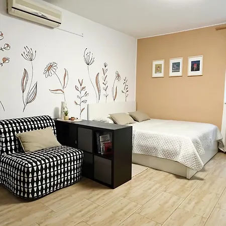 Studio Izola Apartment