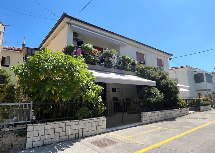 Studio Izola * Izola